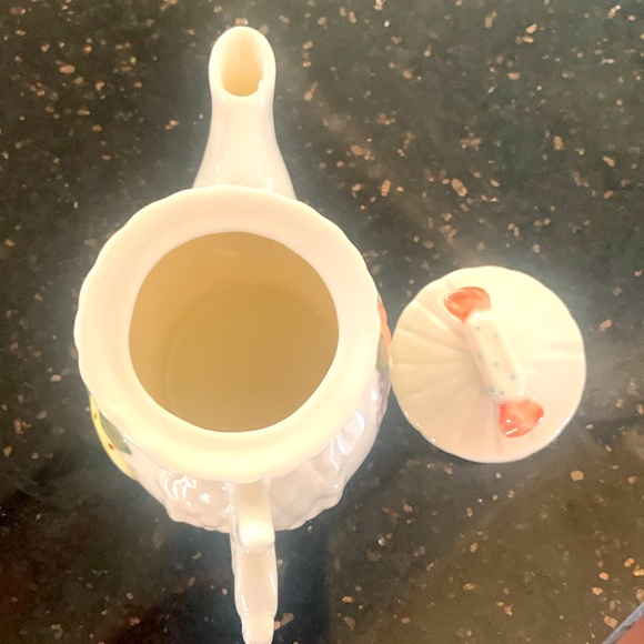 Vintage mini teapot hand painted fruit , floral and candy theme - Picture 5 of 6